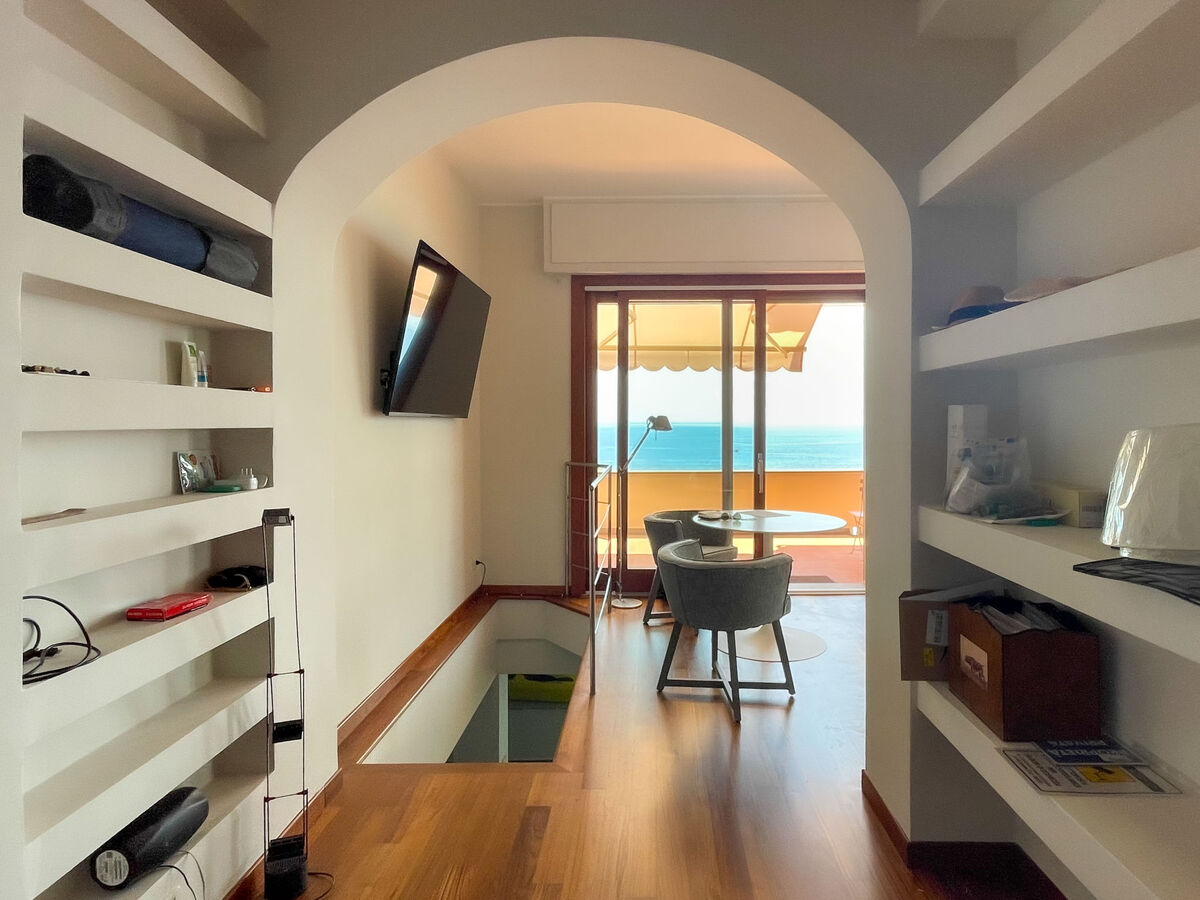 WeSea - Appartement Varazze, vue mer et jardin - Photo 16