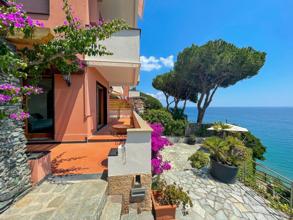 WeSea - Appartement Varazze, vue mer et jardin - Photo 19