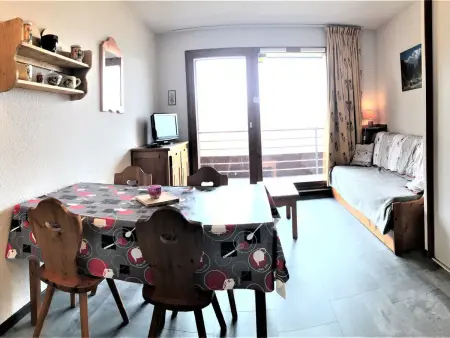 Location appartement à Le Corbier, Appartement spacieux, proche des pistes, balcon