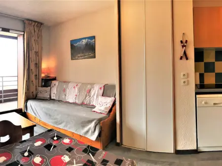 Appartement 2 pièces ski aux pieds, piscine chauffée : photo 2