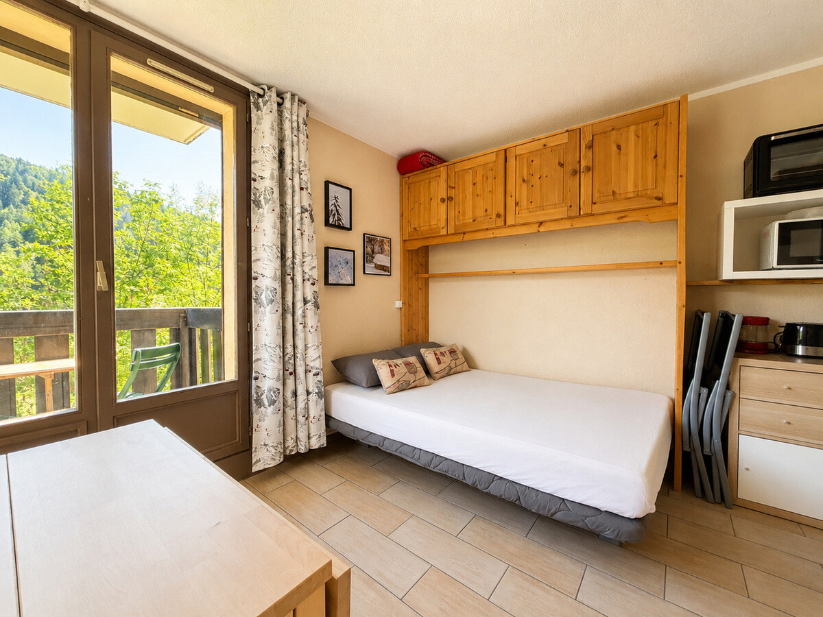Studio cabine lumineux avec parking et vue Mont Charvin - Photo 7