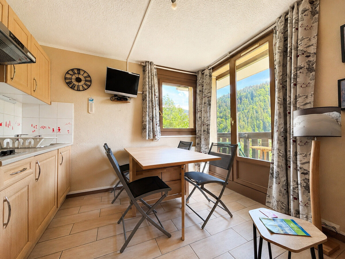 Studio cabine lumineux avec parking et vue Mont Charvin - Photo 13