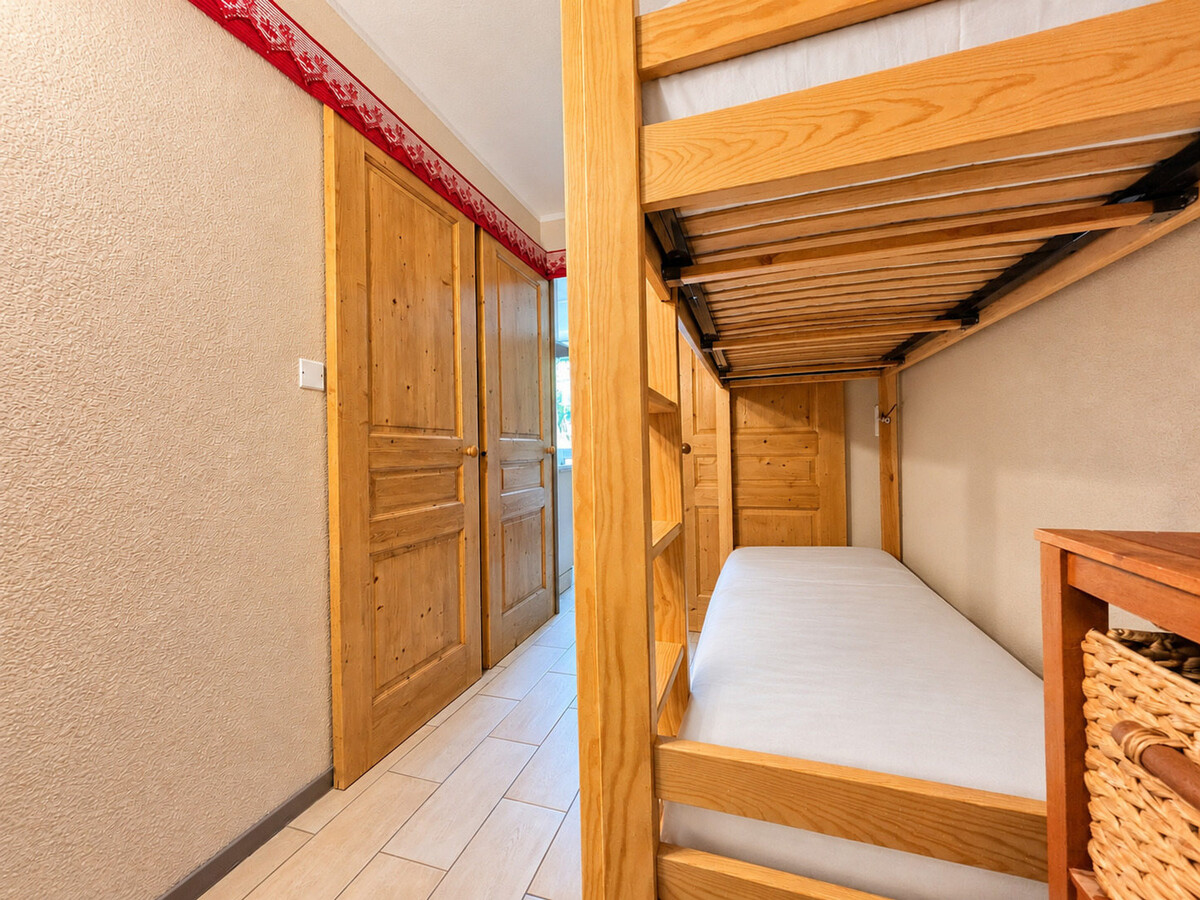 Studio cabine lumineux avec parking et vue Mont Charvin - Photo 14