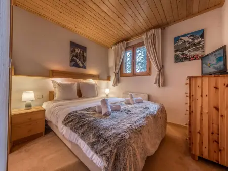Duplex 8 pers aux pieds des pistes à Courchevel 1850 : photo 11