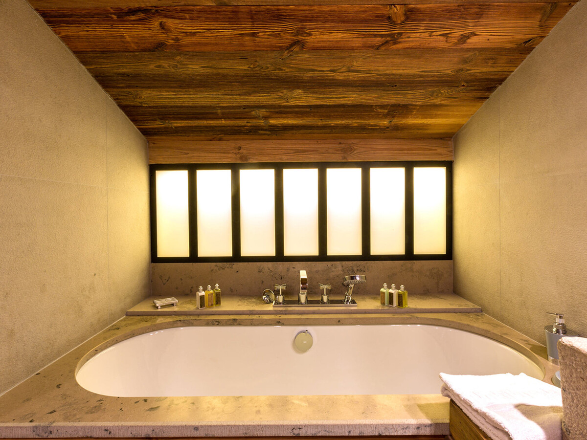 Appartement 240 m² avec cheminée et vue panoramique à Val-d'Isère - Photo 21