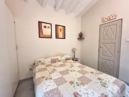 Maison rénovée à Port-Vendres, jardin et parking : photo 14