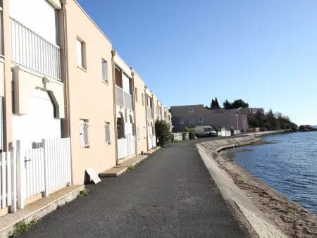 T2 rénové avec parking, climatisation à Balaruc-les-Bains : photo 15