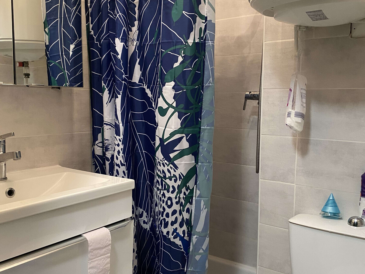 T2 rénové climatisé près des Thermes de Balaruc - Photo 6