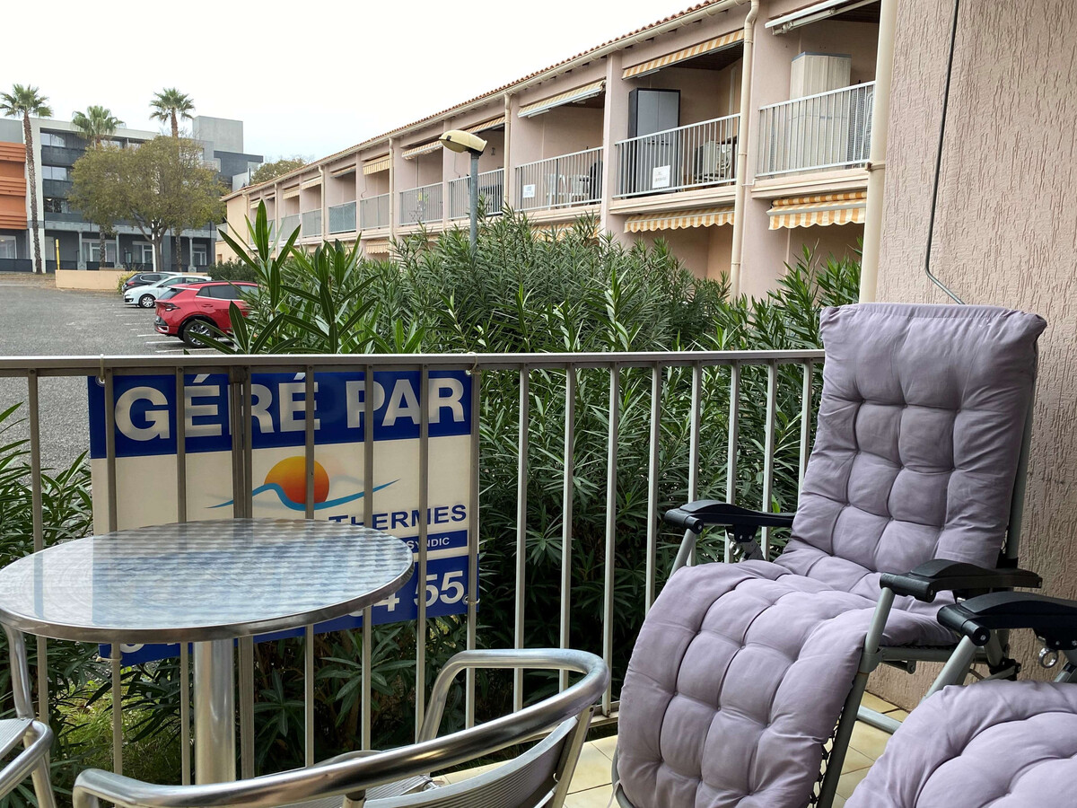 T2 rénové climatisé près des Thermes de Balaruc - Photo 7