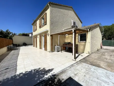 Location maison à Saint Cyprien, Maison 8 personnes à 600m de la plage avec climatisation et proche des activités de Saint-Cyprien