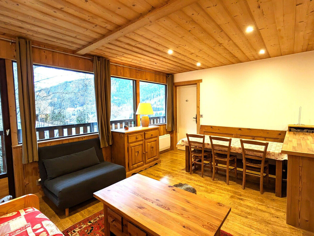 Apt 6 pers balcon sud, ski au pied à La Clusaz - Photo 4
