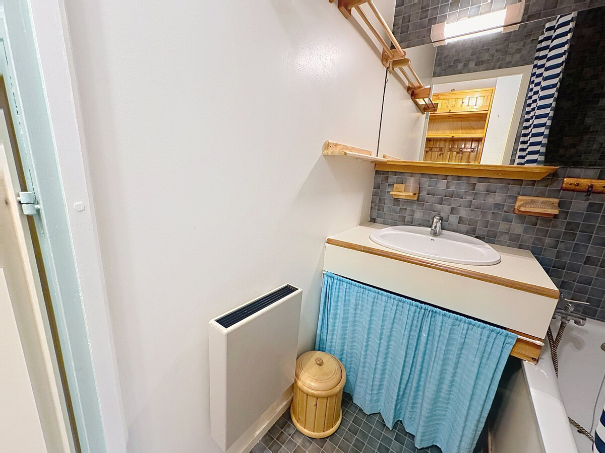 Appart 2P+cabine ski aux pieds aux Menuires - Photo 11