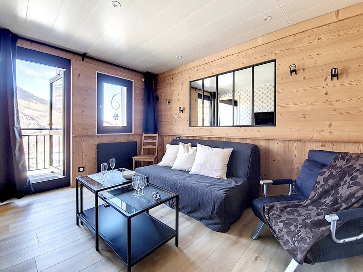 2 Pièces Rénové Style Chalet, Balcon Montagne à Saint-Martin-de-Belleville - Photo 3