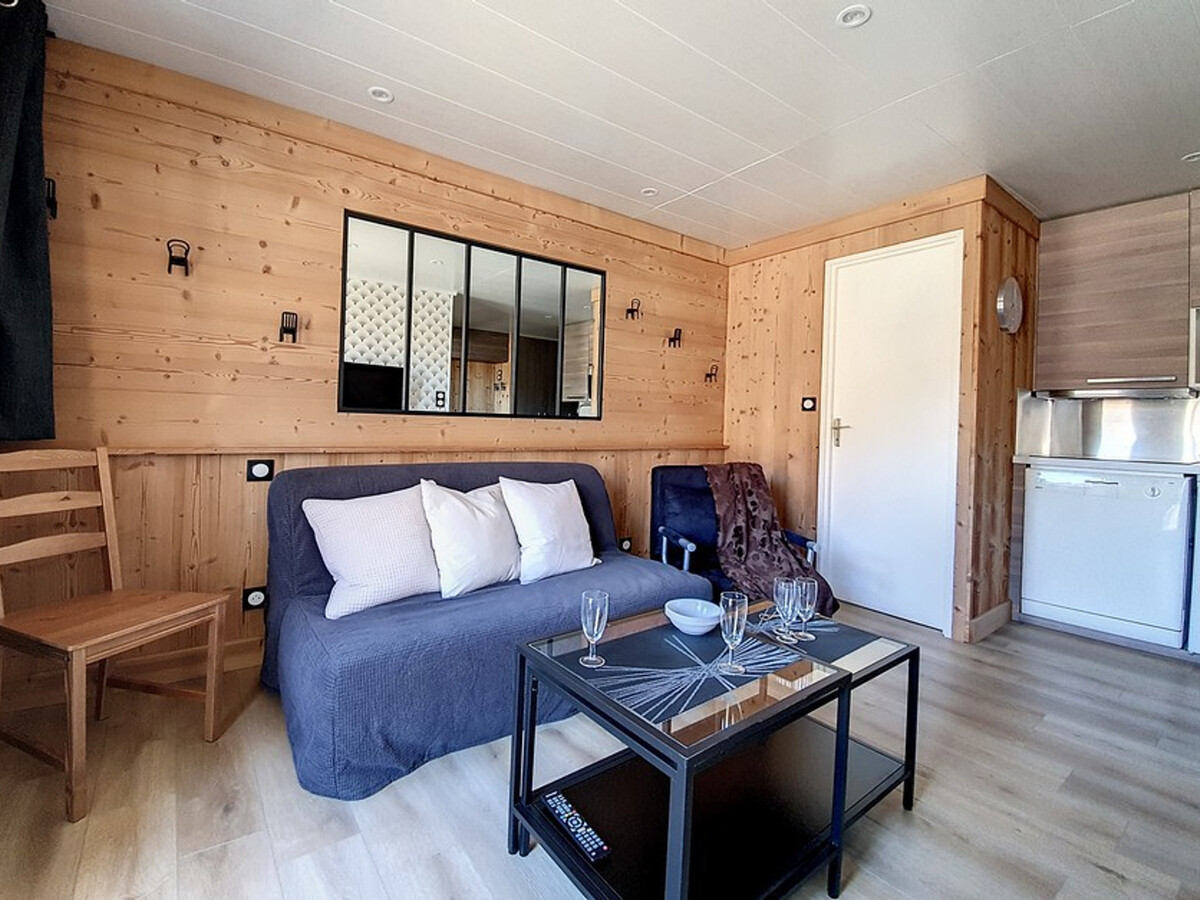 2 Pièces Rénové Style Chalet, Balcon Montagne à Saint-Martin-de-Belleville - Photo 9