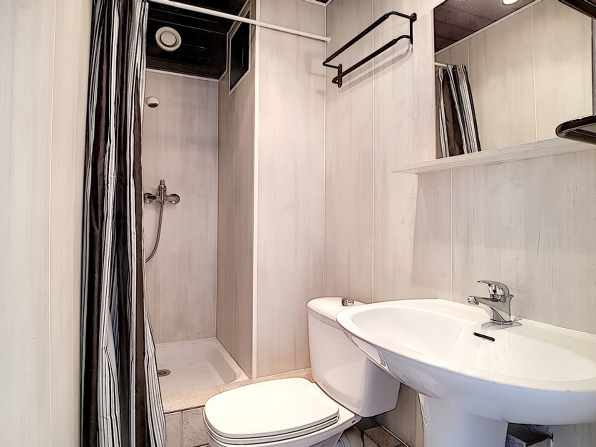 Studio 12m² aux Menuires, 7ème étage, animaux admis - Photo 10