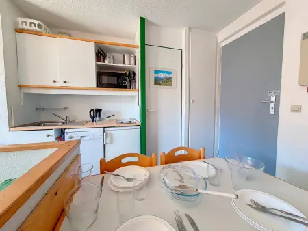 Appartement 2 pièces lumineux, 7e étage balcon aux Menuires : photo 11