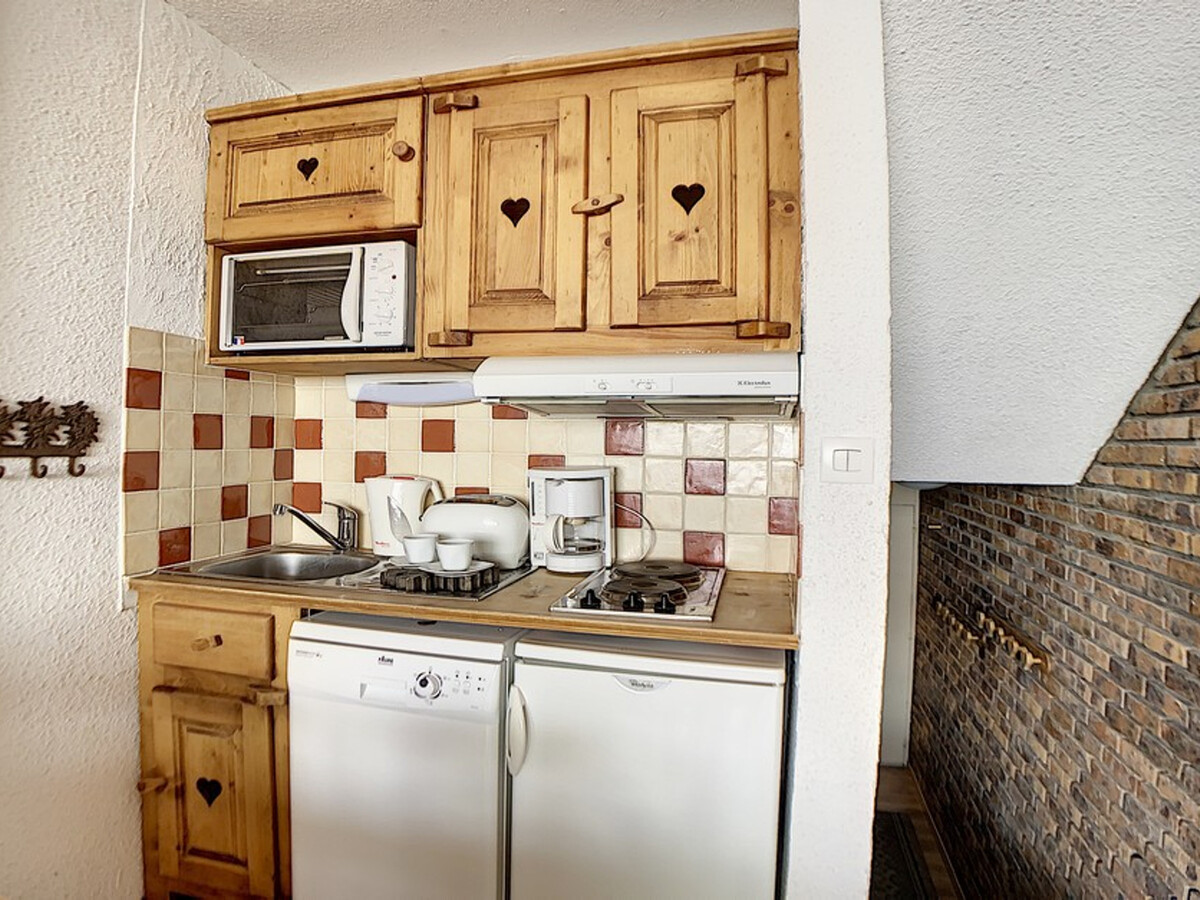 Studio 24m² ski aux pieds, balcon sud aux Menuires - Photo 3