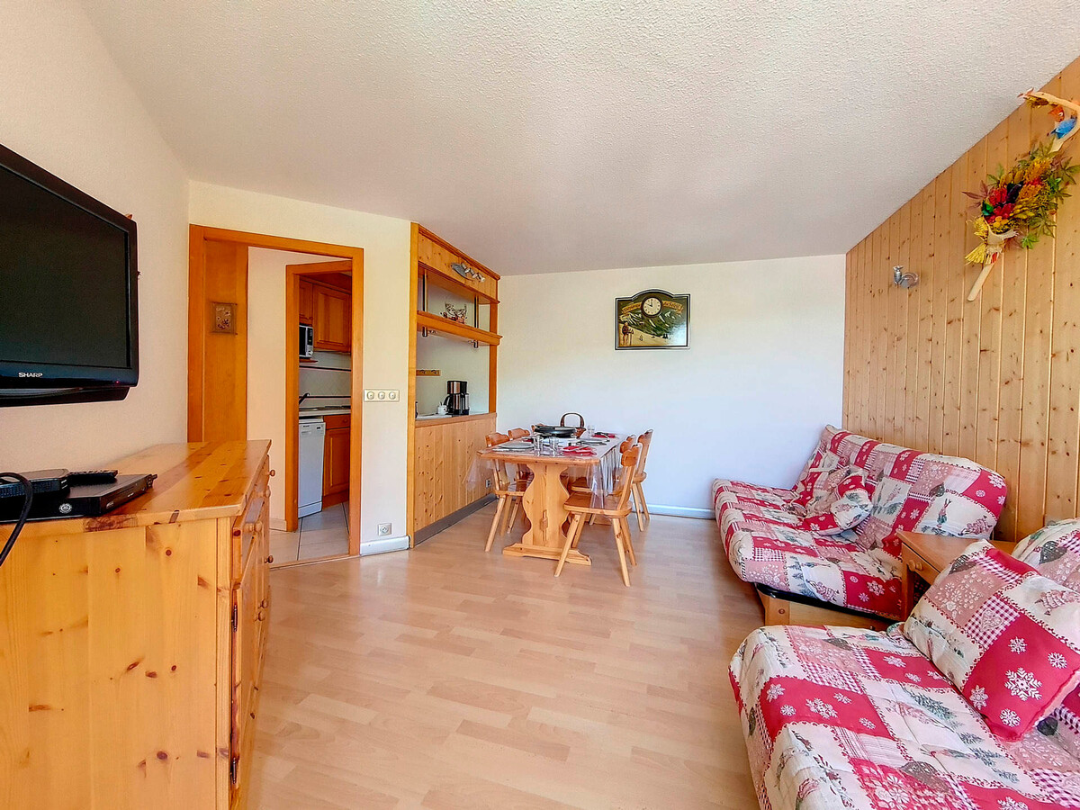 Appartement rénové 2 pièces aux Menuires, 2 balcons ouest - Photo 4