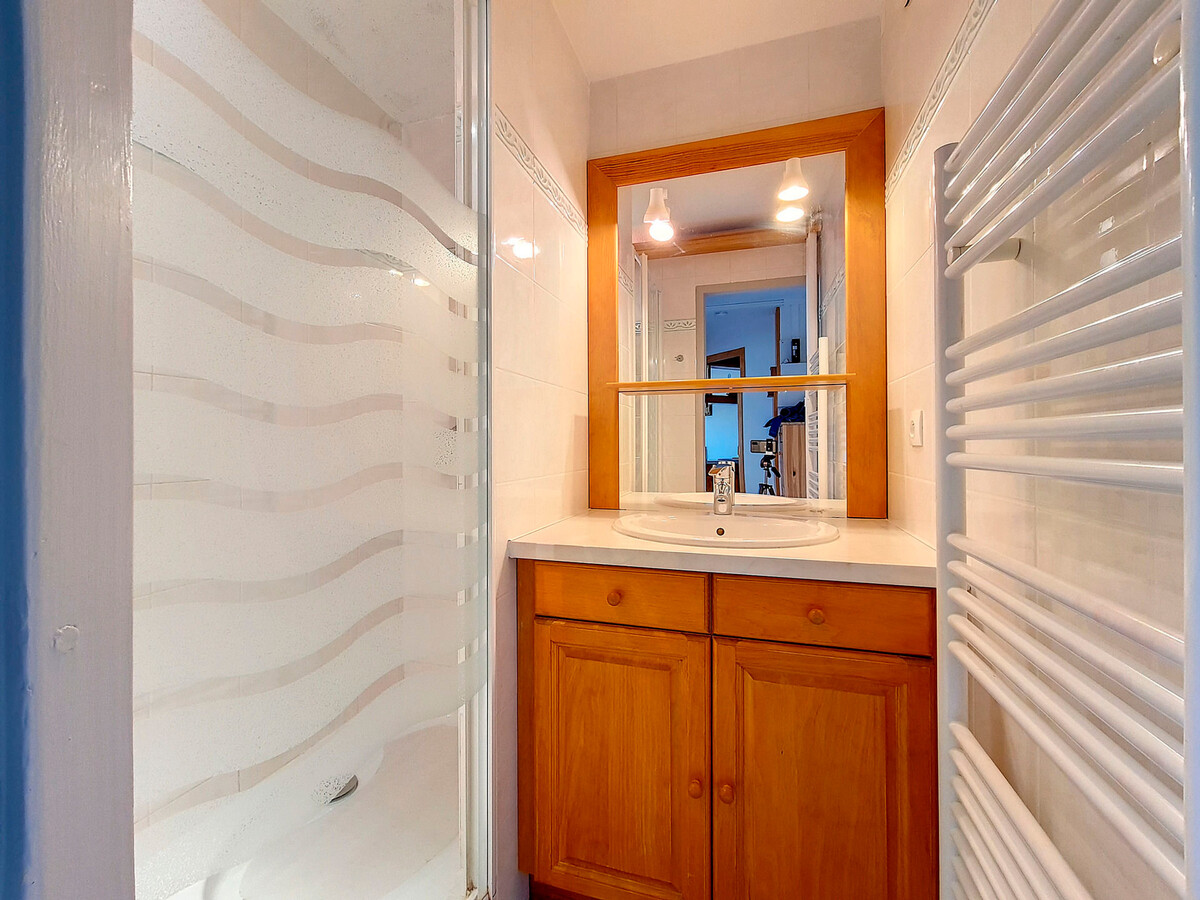 Appartement rénové 2 pièces aux Menuires, 2 balcons ouest - Photo 11
