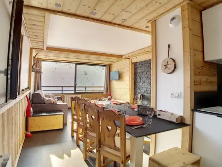 Appartement 3 pièces + cabine, skis aux pieds aux Menuires : photo 4