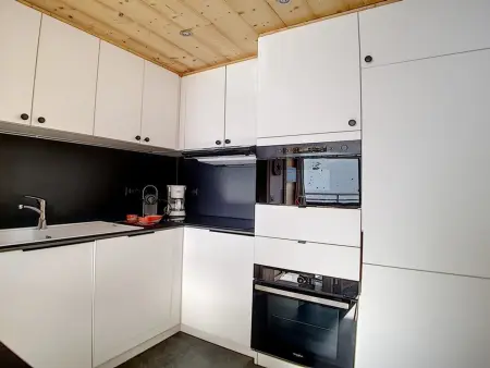 Appartement 3 pièces + cabine, skis aux pieds aux Menuires : photo 6