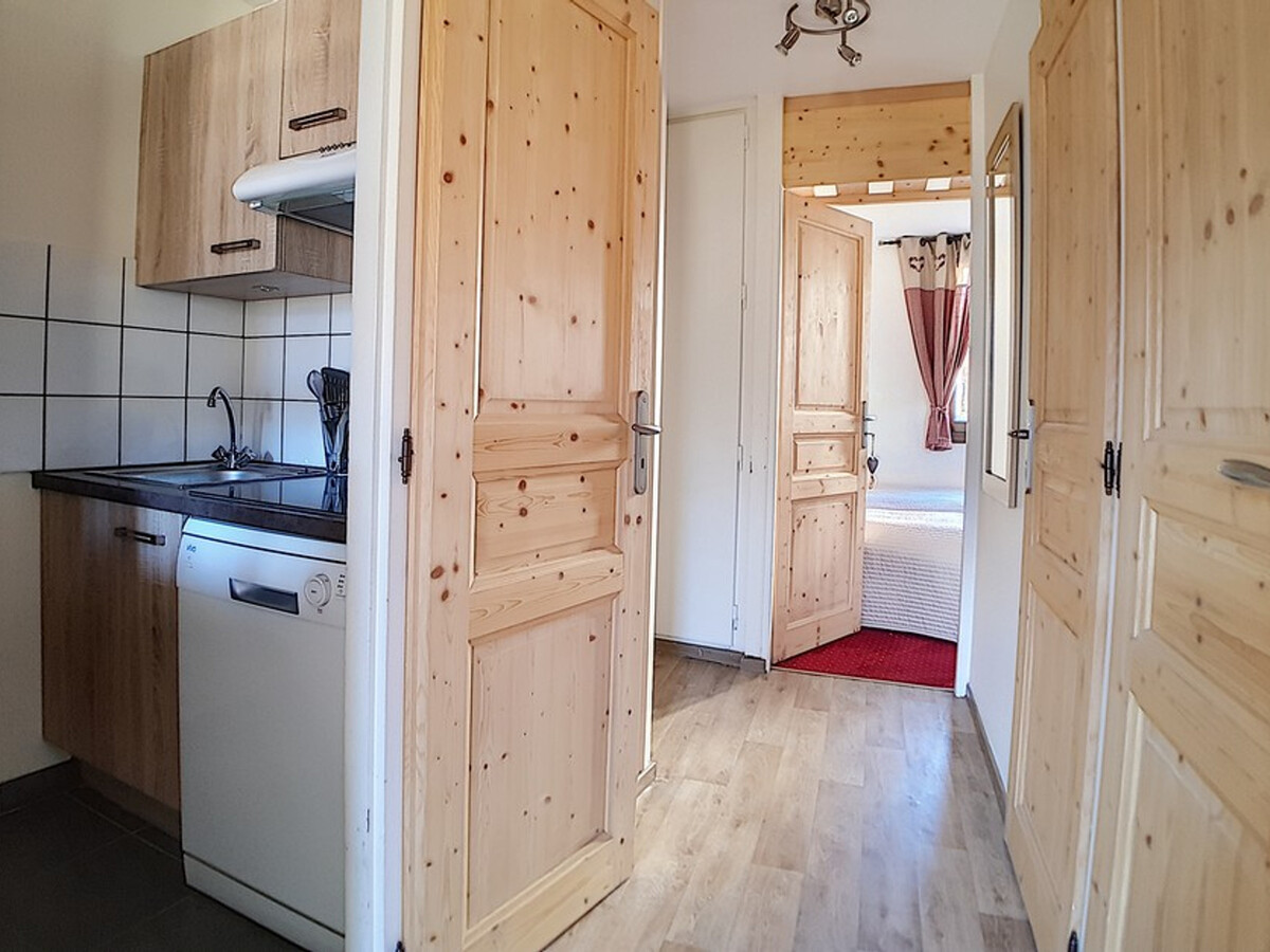 Appartement 40 m² skis aux pieds, balcon sud, parking - Photo 7