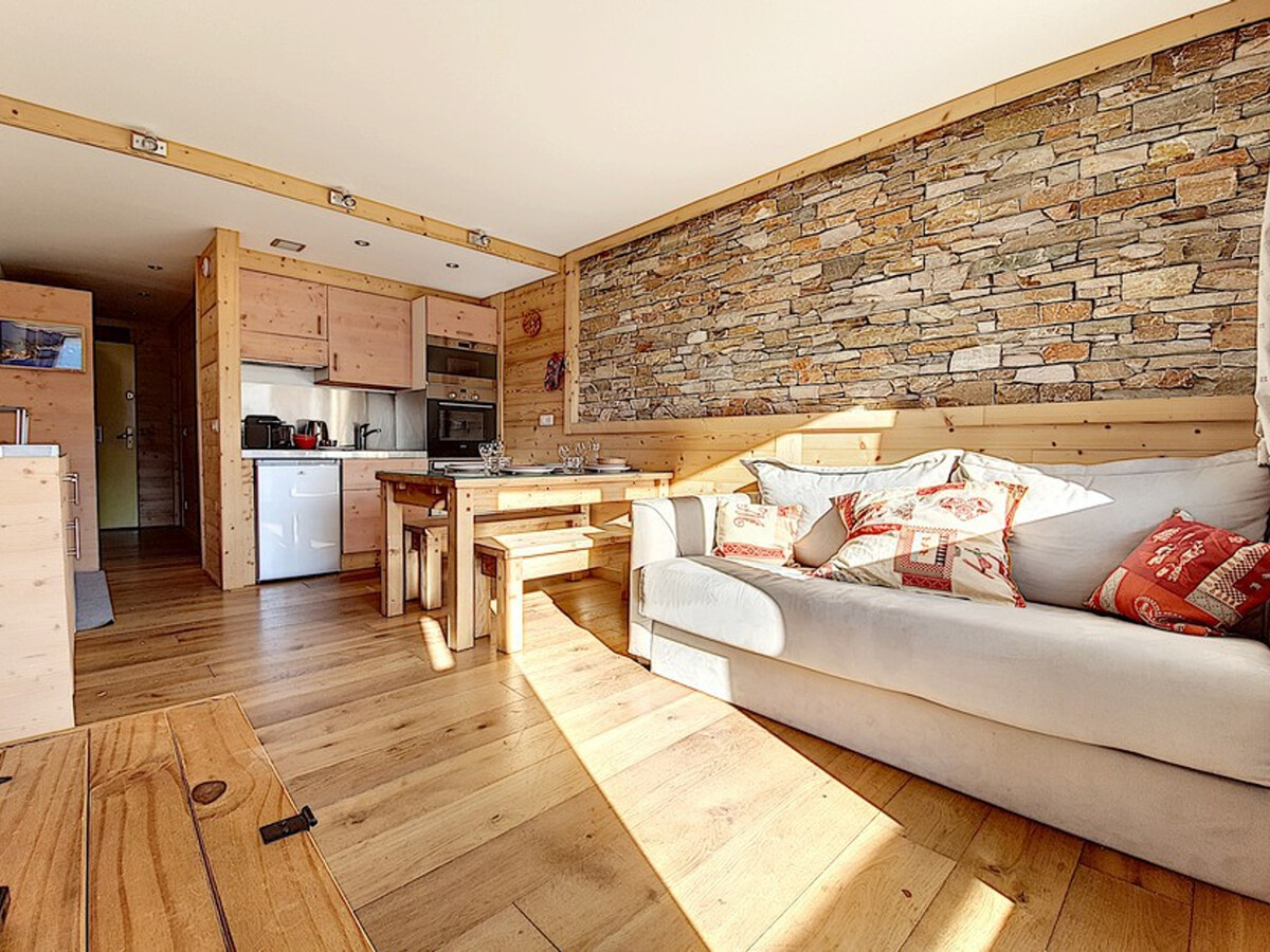 Appartement rénové 36m² avec 2 balcons aux Menuires - Photo 2