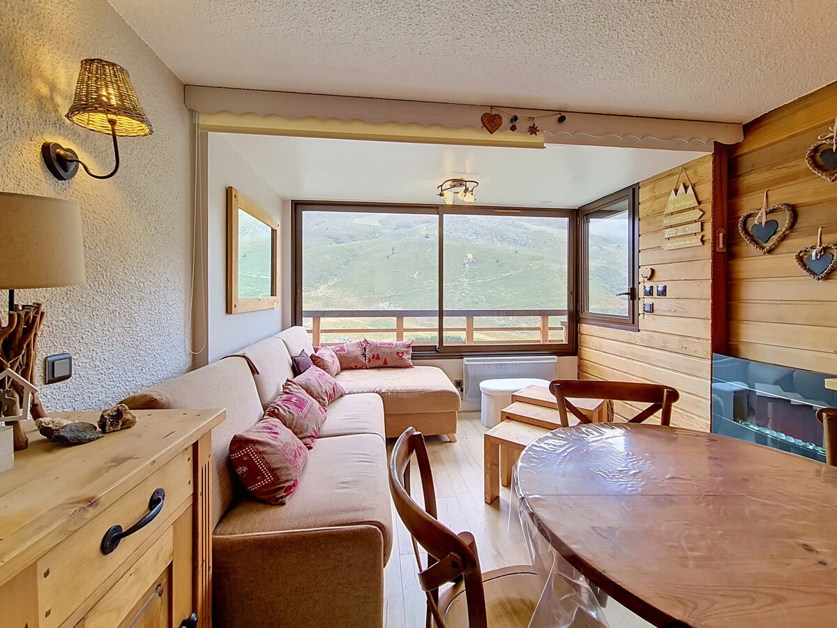 Studio 27 m² skis aux pieds, 4 personnes aux Menuires - Photo 2