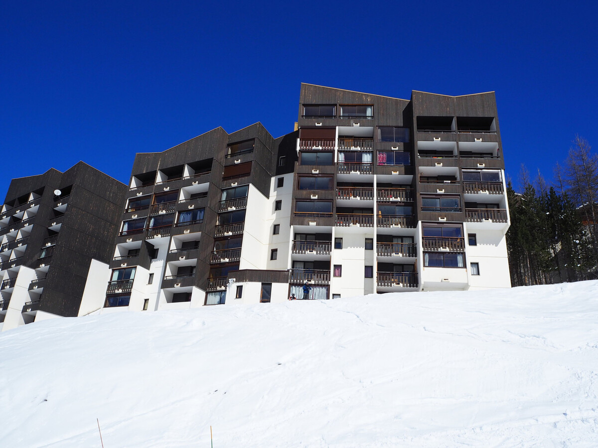 Studio 27 m² skis aux pieds, 4 personnes aux Menuires - Photo 11