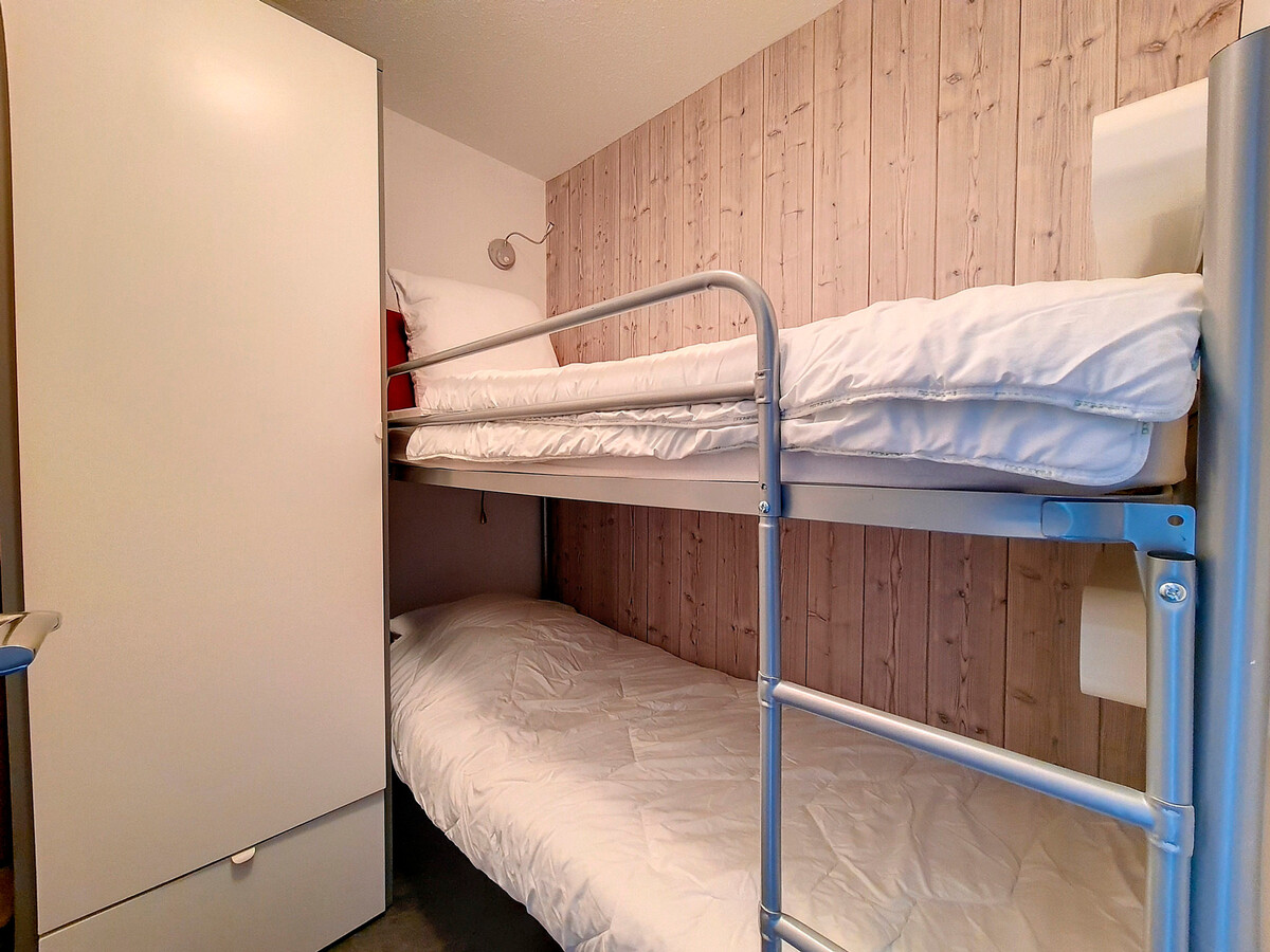 Appartement rénové 27 m² aux Menuires, balcon Ouest - Photo 9