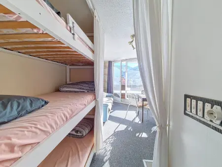 Studio 20m² balcon sud, 13e étage aux Menuires : photo 5