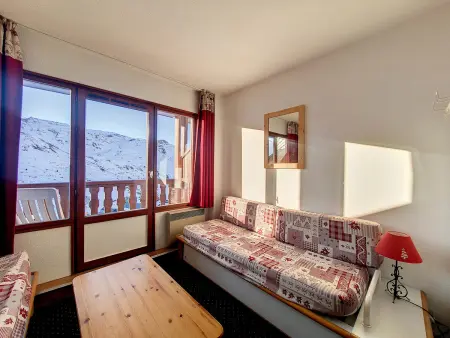 Location appartement à Les Menuires, Studio fonctionnel proche pistes avec balcon