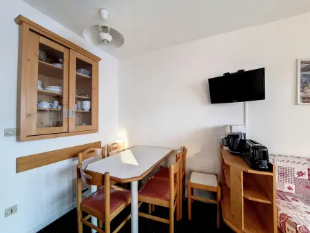 Studio 23m² balcon aux Menuires, 4 personnes : photo 7