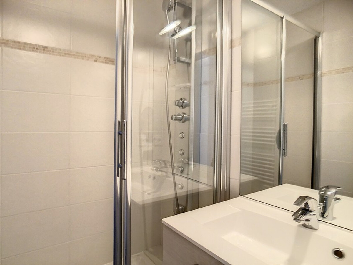 Studio 24,50m² ski aux pieds, balcon sud-est - Photo 13