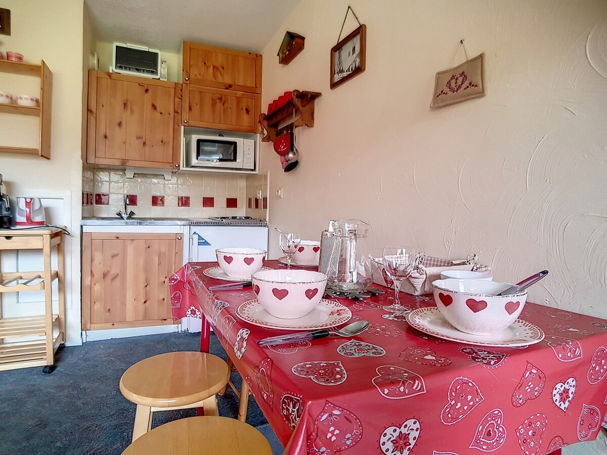Studio cabine 24m² balcon sud aux Menuires, 4 pers. - Photo 3