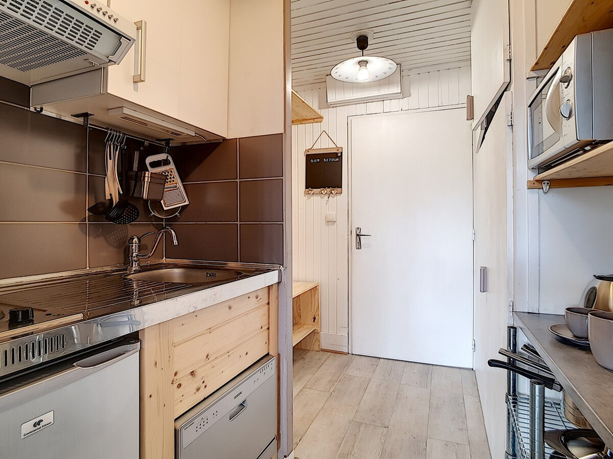 Studio rénové 19m², balcon sud, 7e étage Les Menuires - Photo 7