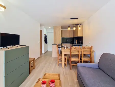 Appartement lumineux à Les Menuires, balcon, animaux admis : photo 7