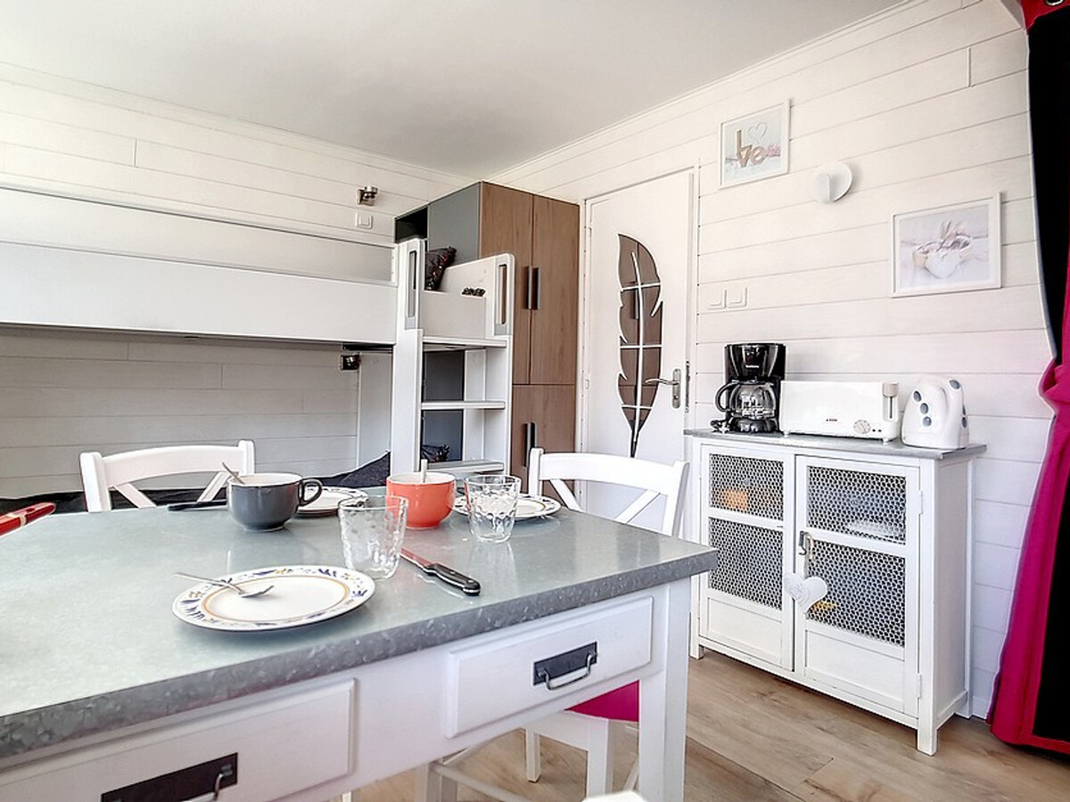 Studio 24m² ski aux pieds, balcon sud-ouest, 4 personnes - Photo 9