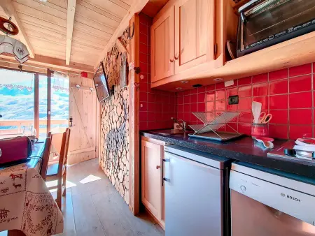 Appartement 2 pièces + cabine, balcon Ouest aux Menuires : photo 5