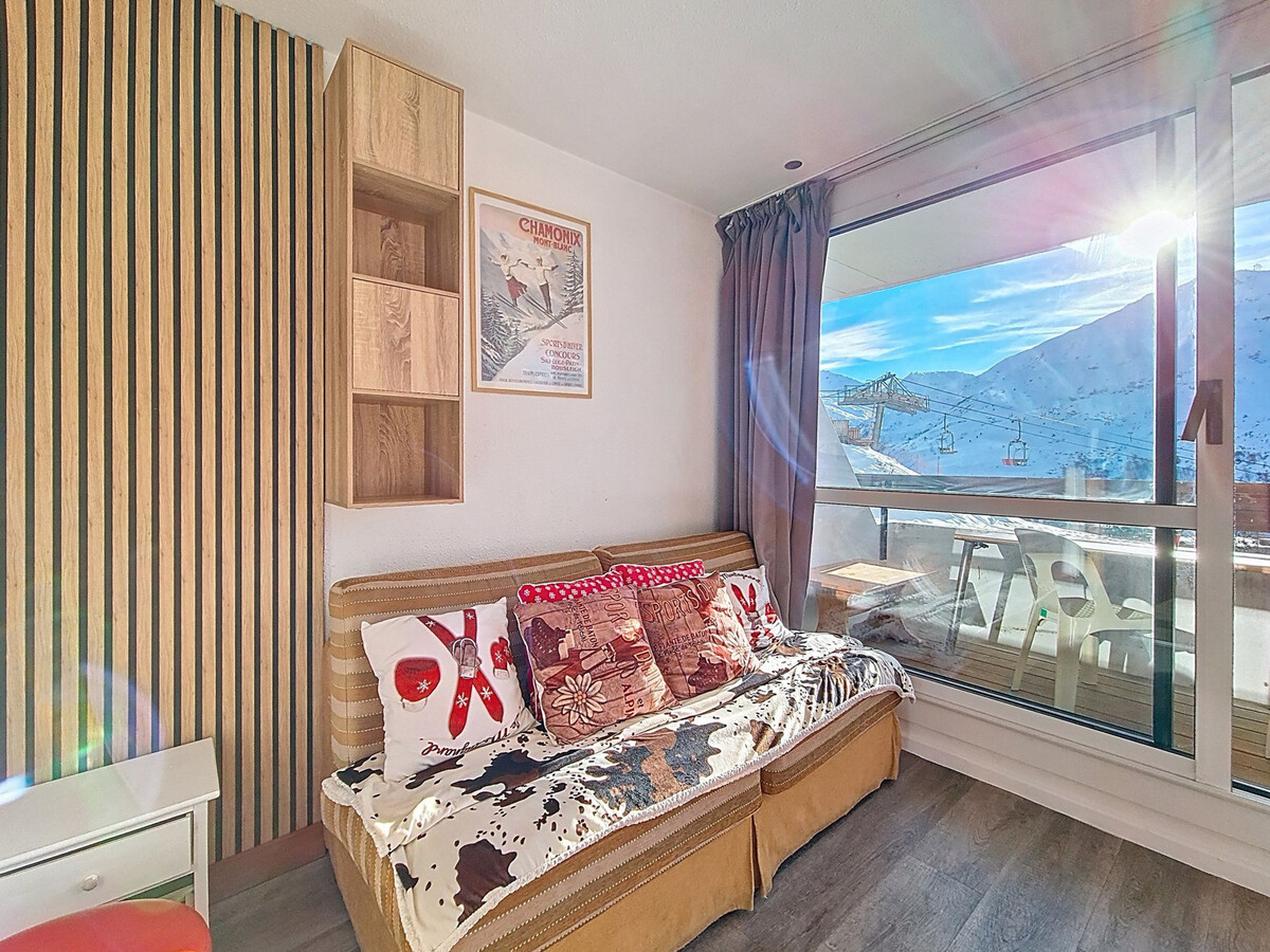 Studio rénové 2022 aux Menuires, balcon Sud, skis aux pieds - Photo 7