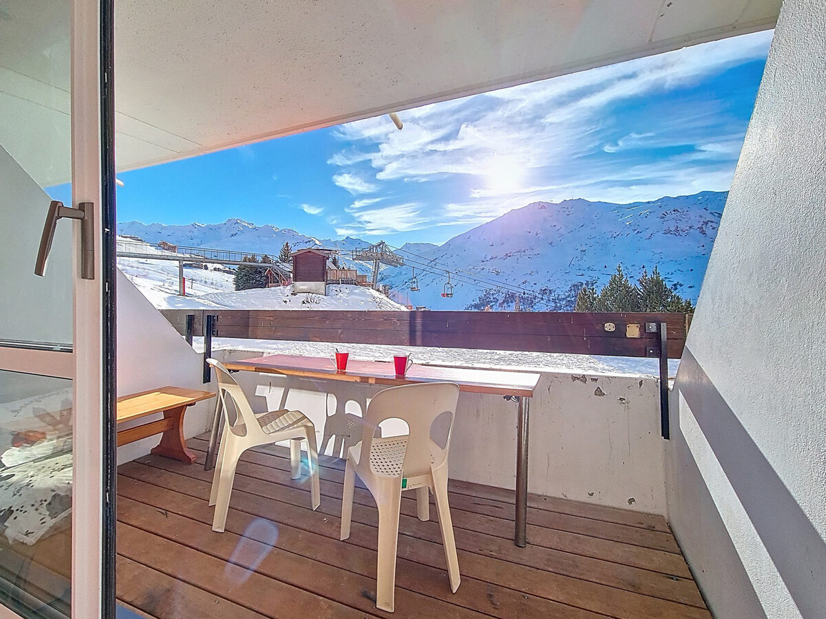 Studio rénové 2022 aux Menuires, balcon Sud, skis aux pieds - Photo 11