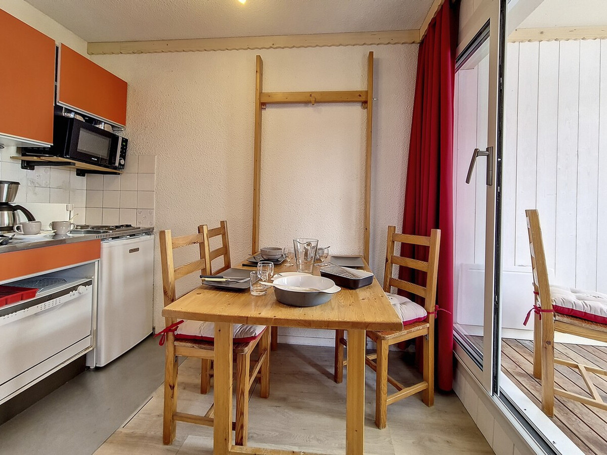 Studio 18 m² aux Menuires, balcon et lit superposé - Photo 4