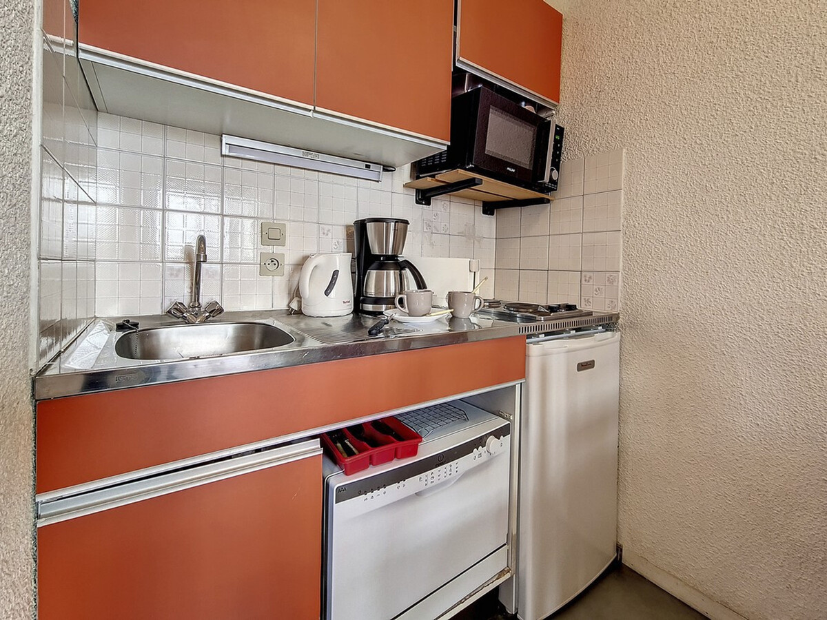 Studio 18 m² aux Menuires, balcon et lit superposé - Photo 9