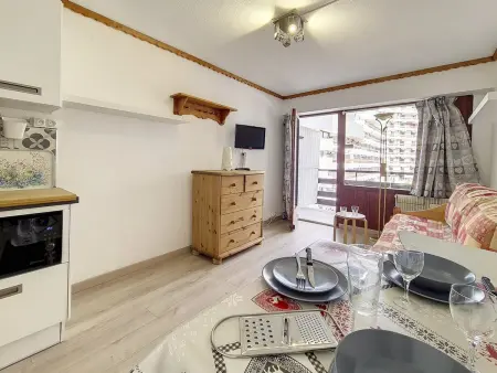 Studio 17 m² avec balcon Est aux Menuires, pistes aux pieds : photo 6