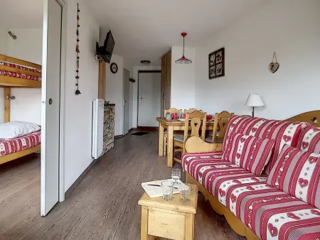 Appartement 2 pièces aux Menuires, balcon sud, 6e étage : photo 8