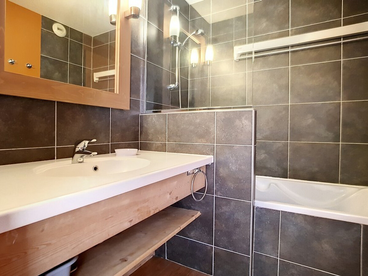 Appartement 8 pers aux Menuires, accès direct piste ski - Photo 13