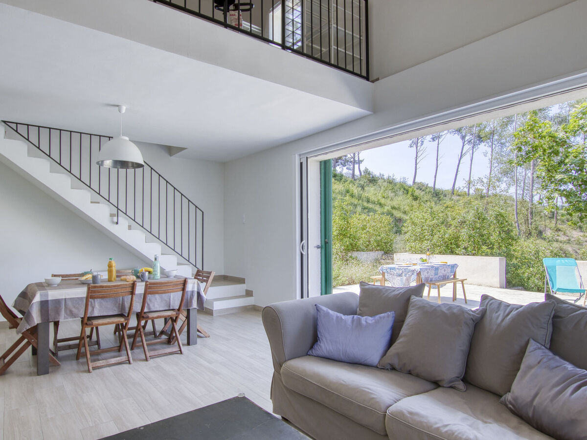 Villa 160 m² sur 5 500 m² de terrain à Saint-Cyr-sur-Mer - Photo 6