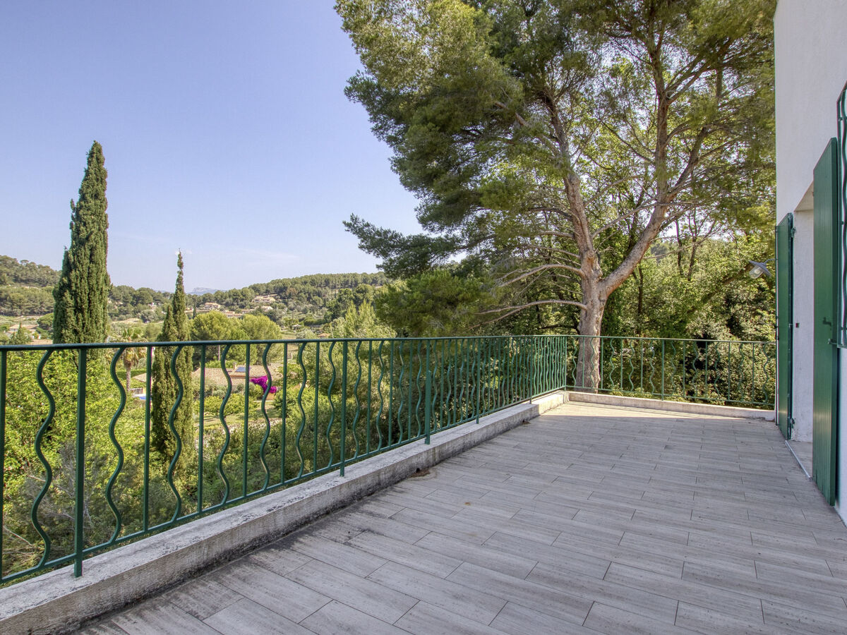 Villa 160 m² sur 5 500 m² de terrain à Saint-Cyr-sur-Mer - Photo 23