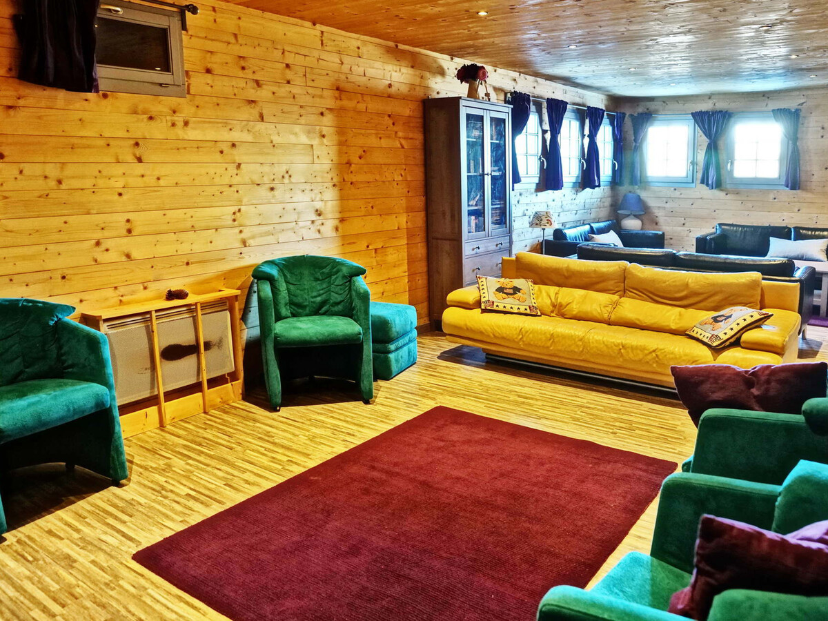 Chalet 280m² Sauna & Jacuzzi - 16 à 20 Pers. - Photo 9