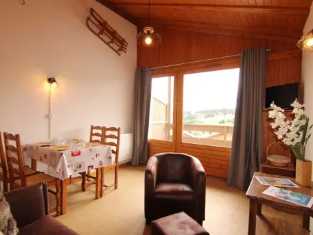Appartement 2 pièces central Les Saisies, balcon sud : photo 5